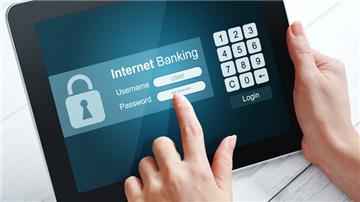 Sử dụng Internet Banking: Chống gian lận, giả mạo khi mở khóa tài khoản