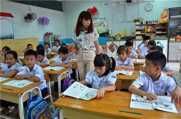 Hà Nội xét tuyển giáo viên hợp đồng từ trước 2015 vào viên chức