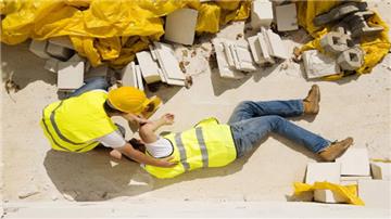 Chế độ tai nạn lao động 2022: Quyền lợi người lao động nên biết