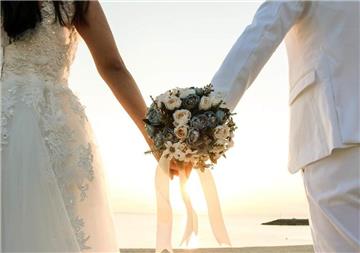 Pháp luật cho phép đăng ký kết hôn năm bao nhiêu tuổi?