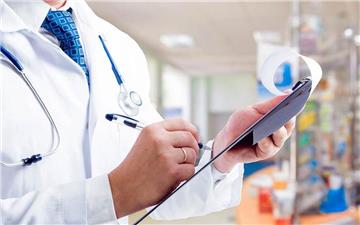 Giấy phép hành nghề y: Điều kiện, hồ sơ và thủ tục thế nào?
