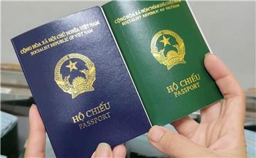 Hộ chiếu có phải là giấy tờ tùy thân không? Có phải visa không?