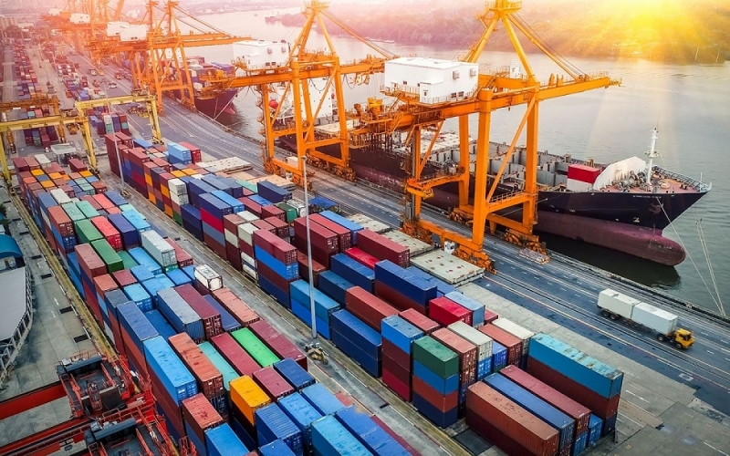 Xuất siêu là gì? Cách tính giá trị xuất siêu Xuất siêu là gì? Cách tính giá trị xuất siêu đơn giản