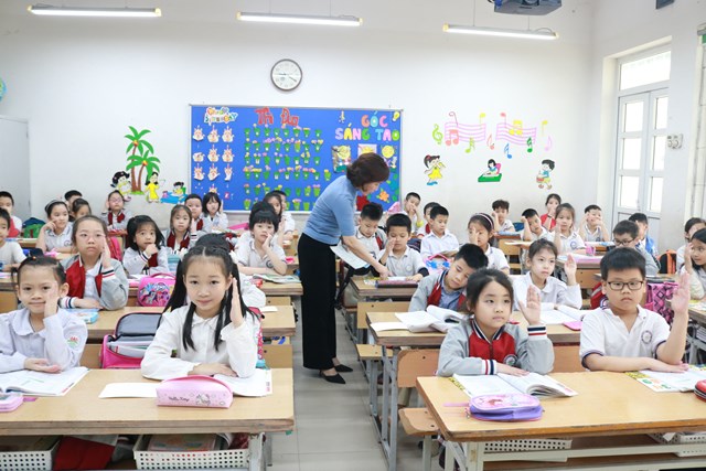 Độ tuổi nghỉ hưu giáo viên là bao nhiêu?