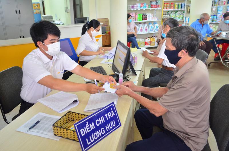 Thời gian giải quyết hồ sơ hưởng lương hưu tối đa 12 ngày kể từ ngày nhận hồ sơ