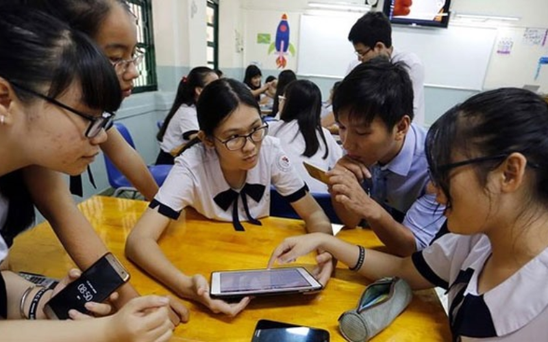 Học sinh cấp 2 sử dụng điện thoại bị kỷ luật như thế nào?
