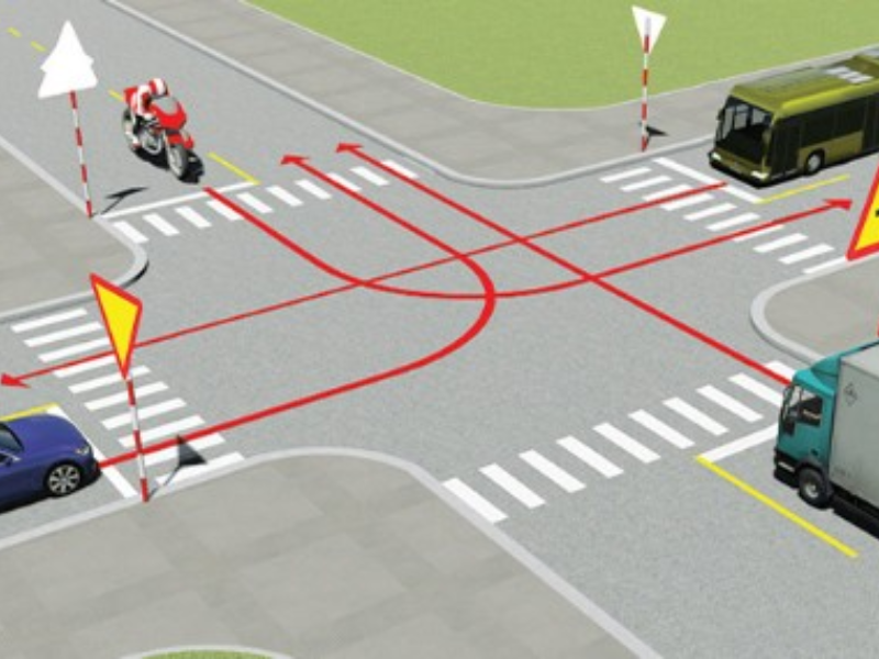 Chuyển hướng xe không đảm bảo an toàn bị xử phạt bao nhiêu?