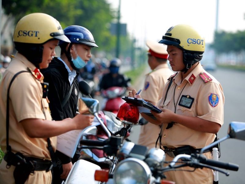 Rủi ro khi bán xe không sang tên xe