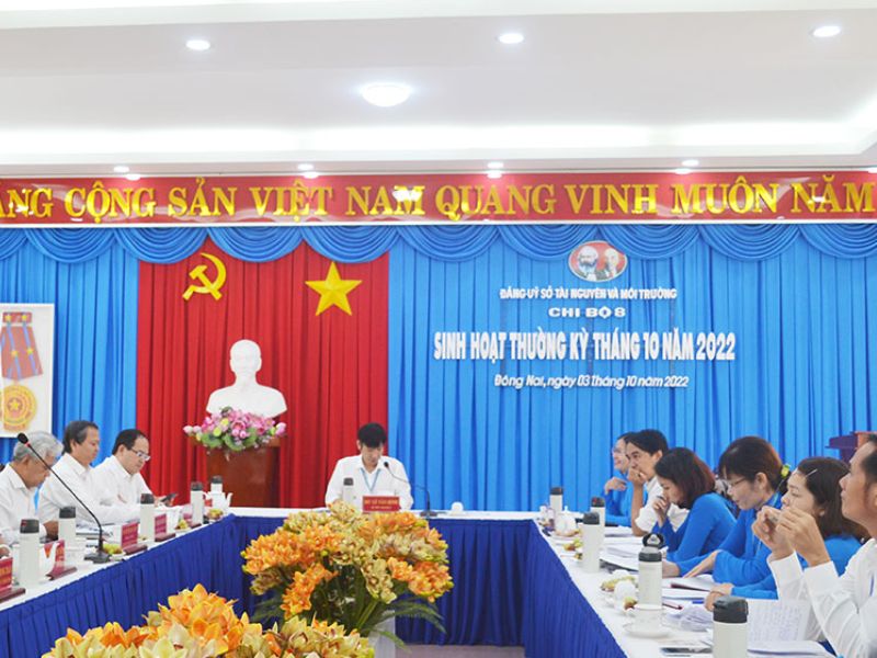 Nghỉ thai sản có được miễn sinh hoạt Đảng Nghỉ thai sản có được miễn sinh hoạt Đảng