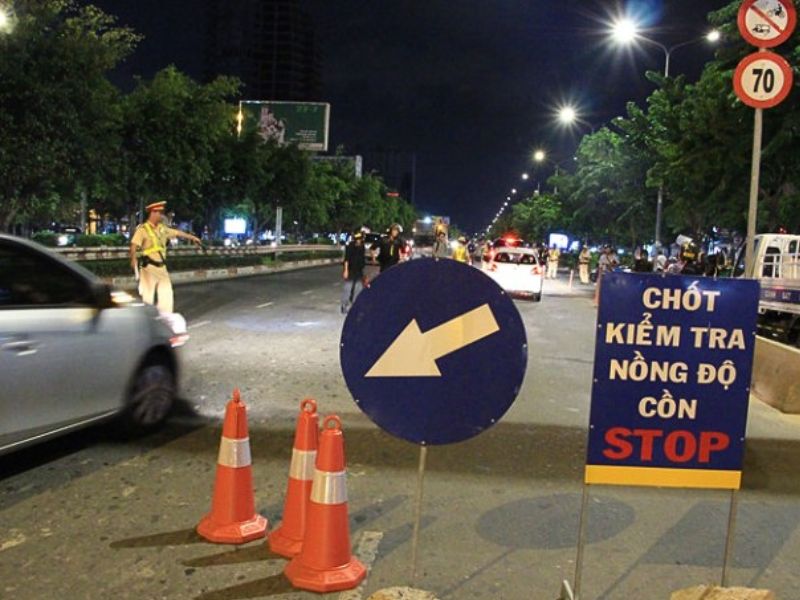cảnh sát giao thông được lập chốt ở đâu Điều kiện lập chốt của cảnh sát giao thông