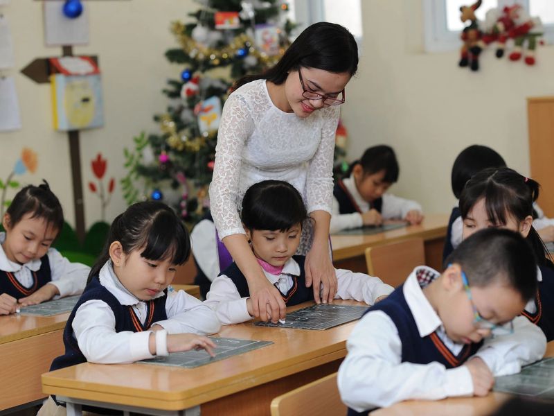 Quy định về tính thừa giờ cho giáo viên