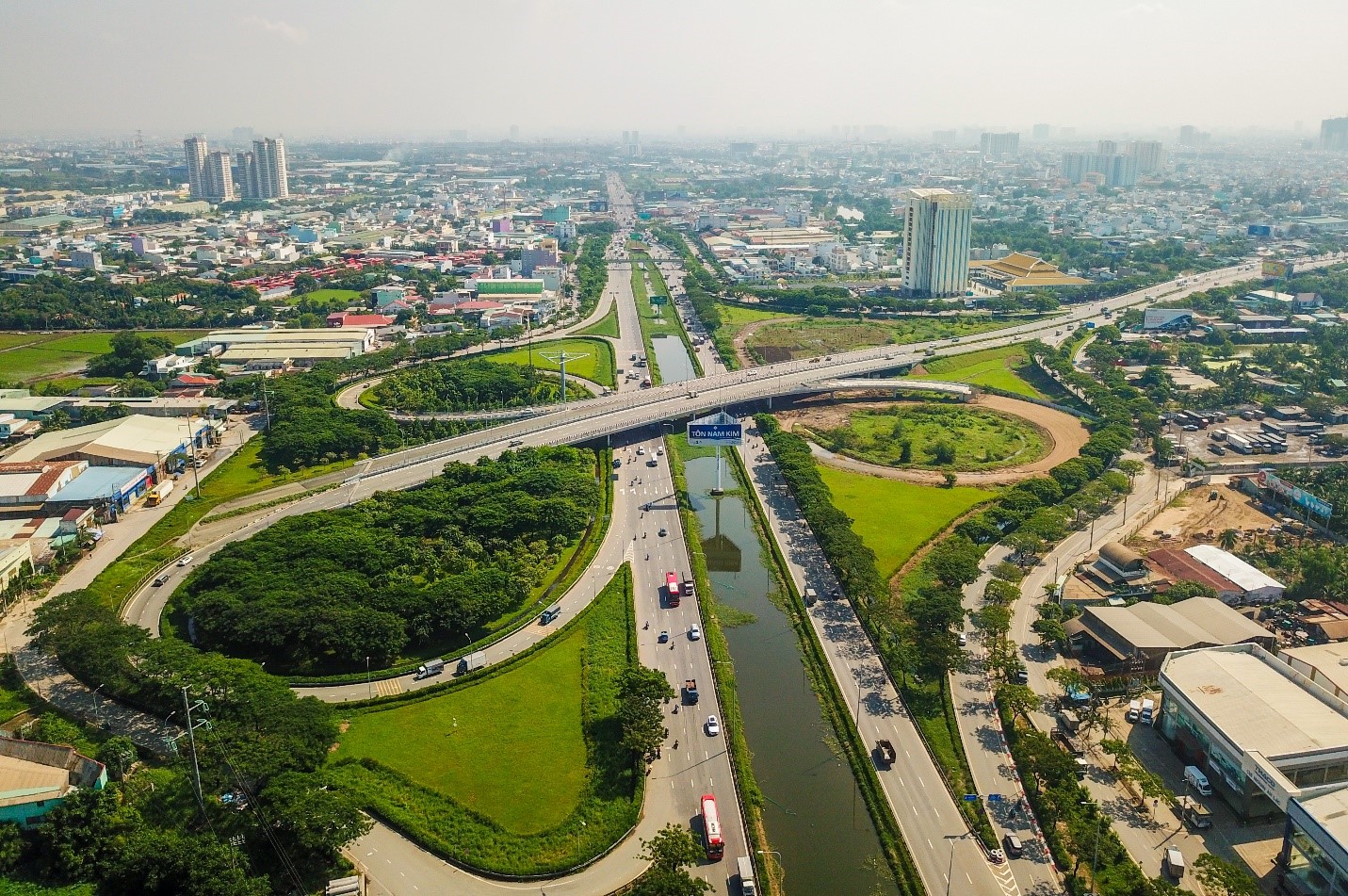 So sánh có thu tiền sử dụng đất và không thu tiền sử dụng đất