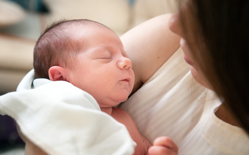 Điều kiện nhận con nuôi có yếu tố nước ngoài