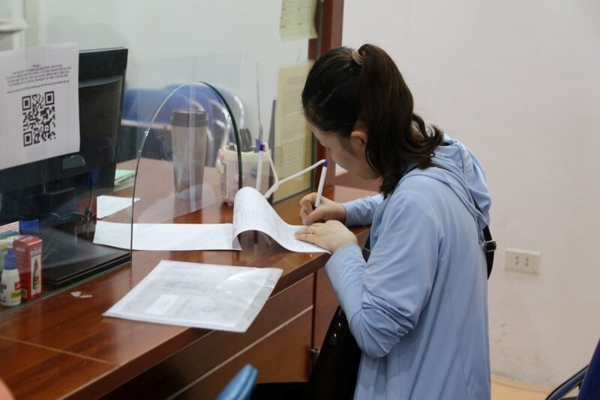 Hướng dẫn tra cứu tiền nghỉ ốm hưởng bảo hiểm xã hội