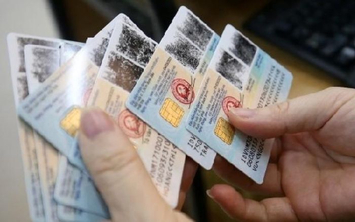 mẫu thẻ căn cước công dân mới nhất Thủ tục cấp lại căn cước công dân theo mẫu mới