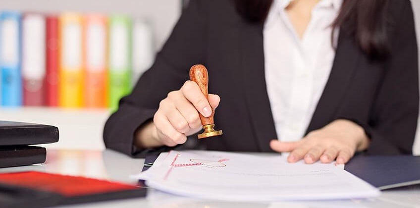công chứng cccd ở tỉnh khác được không Công chứng CCCD hết bao nhiêu tiền?