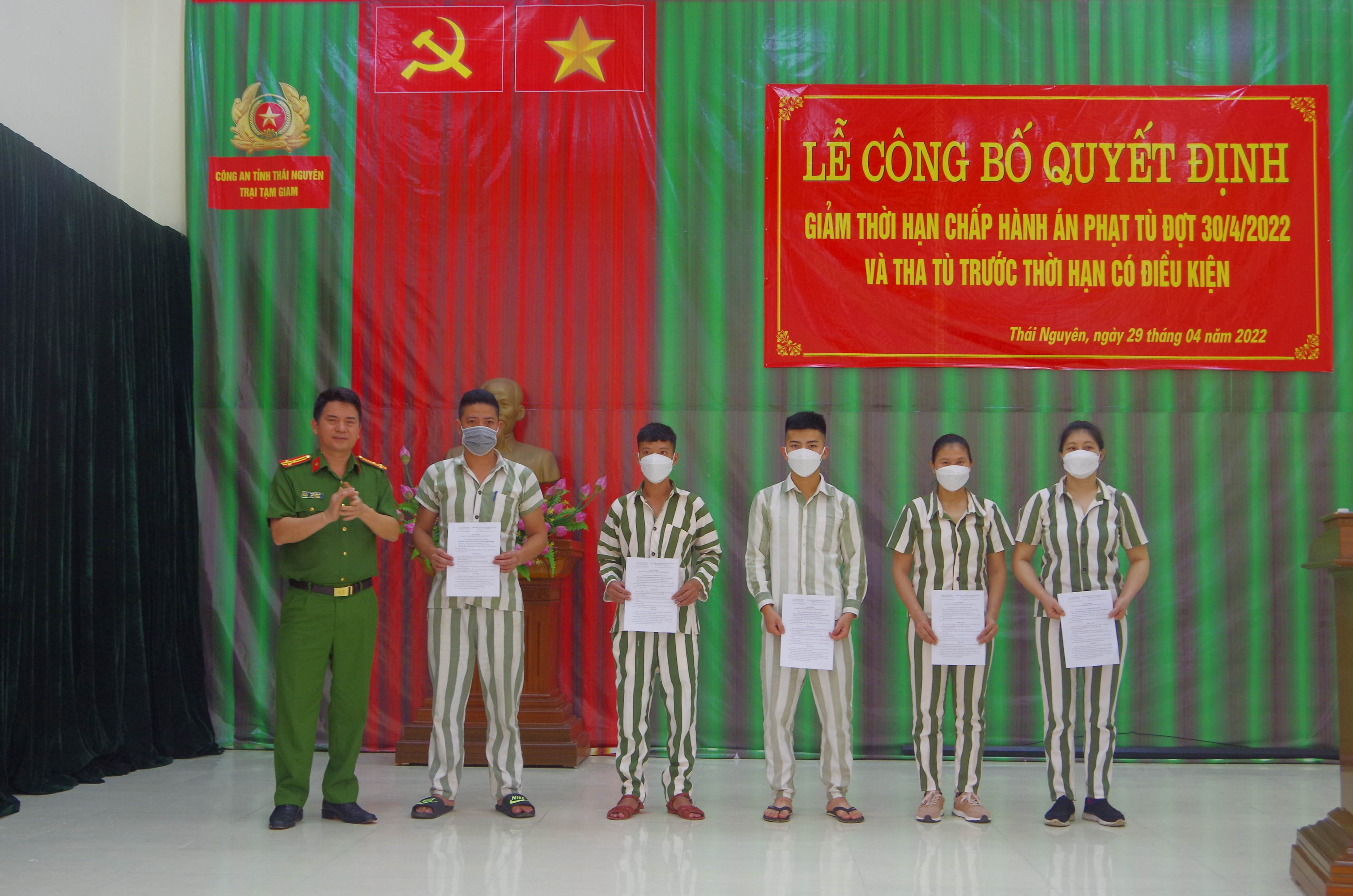 Điều kiện giảm thời hạn chấp hành án phạt tù