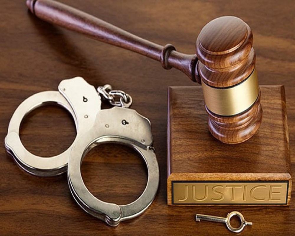 Trường hợp nào bị truy nã?