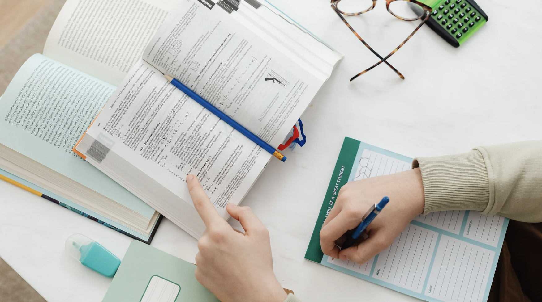 Học hết lớp 9 có đi du học được không?