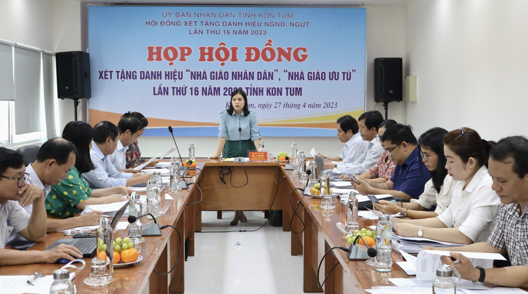 Ai được xét danh hiệu nhà giáo ưu tú?