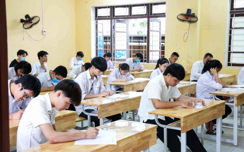 Khi nào được xét đặc cách tốt nghiệp THPT?