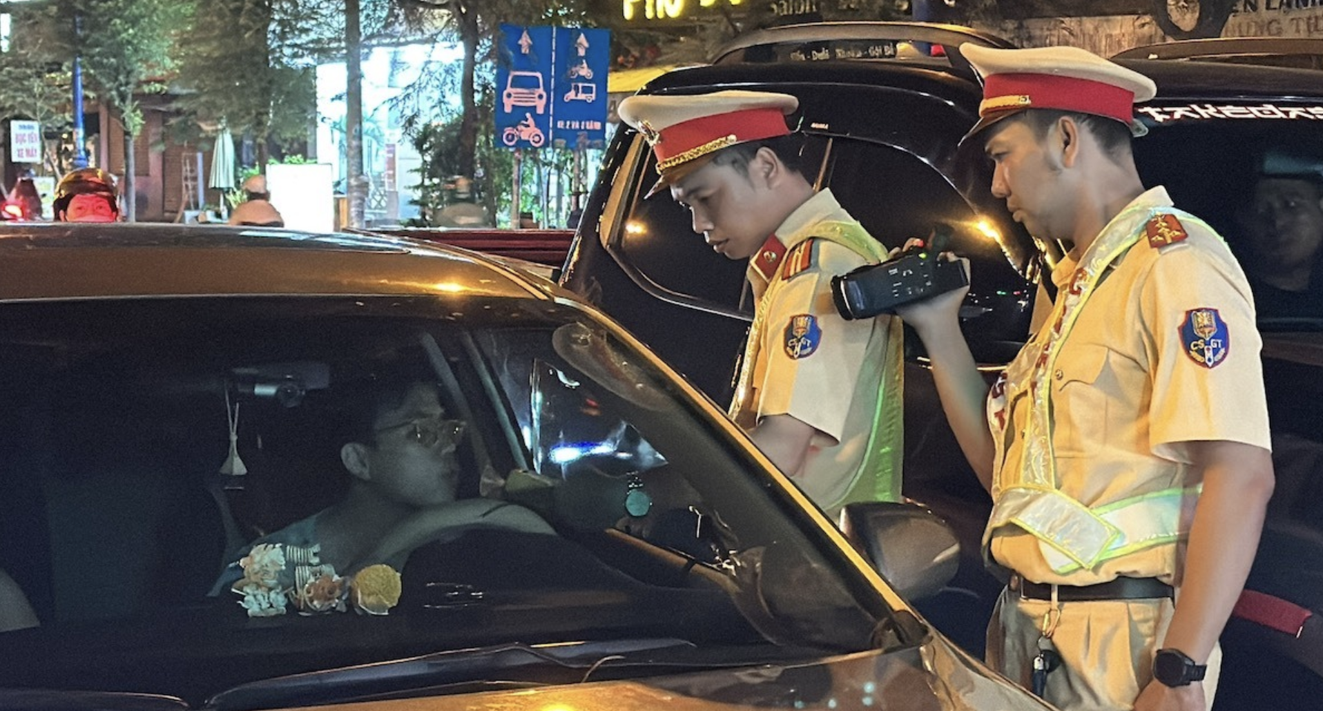 Không thổi nồng độ cồn theo yêu cầu của CSGT có sao không?